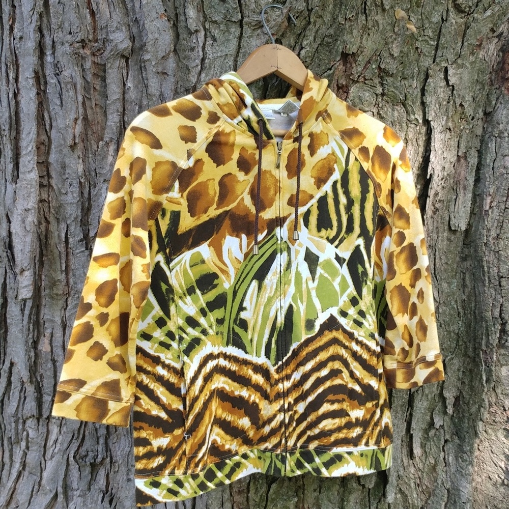 Chico's Zynergy zip up Jungle Print